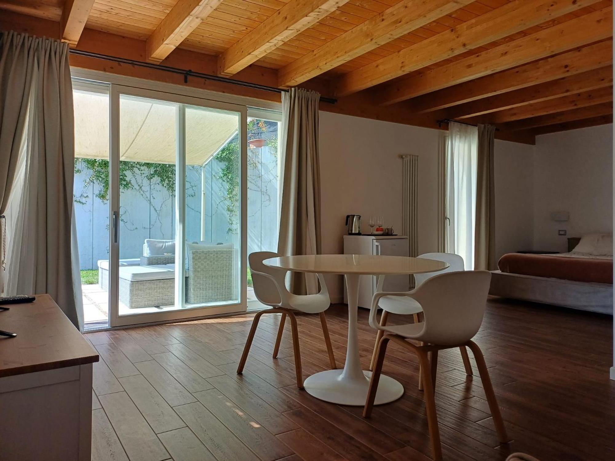Carmen De Nella Eco Lodge 4* คาปริโน เวโรเนเซ ภายนอก รูปภาพ